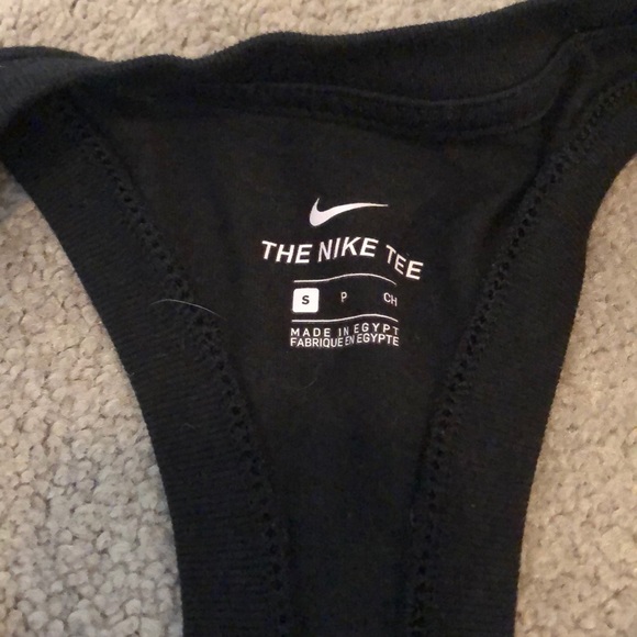 Nike racerback tank - Picture 2 of 3